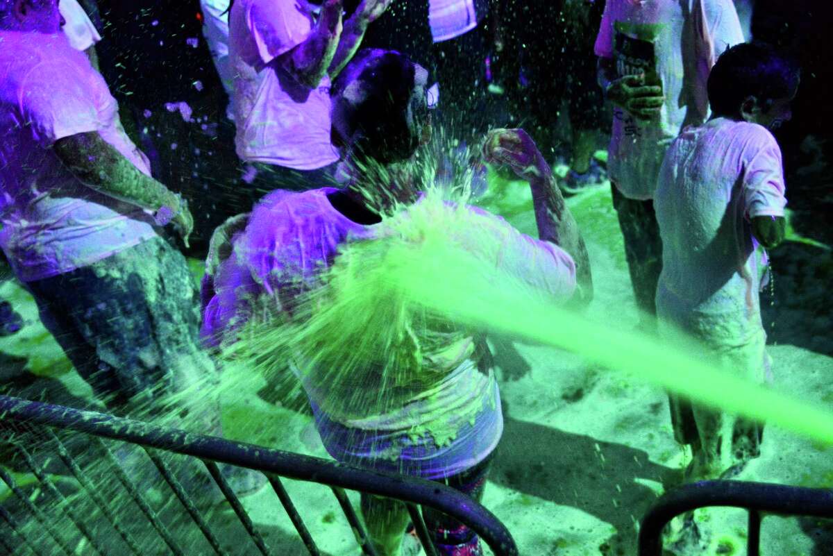 Foam Glow, 5K promising the 'best night' of runners' lives, returns to