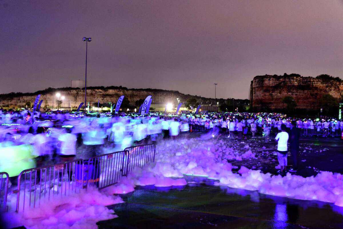 Foam Glow, 5K promising the 'best night' of runners' lives, returns to