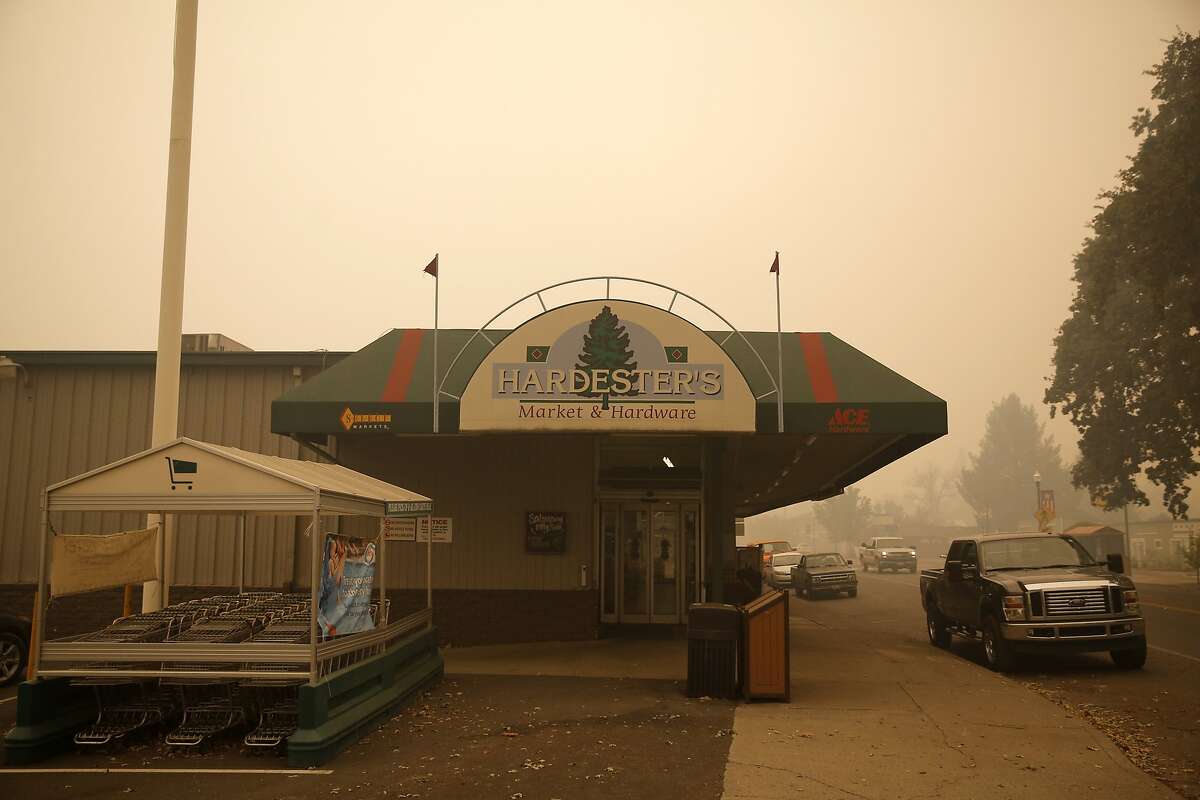 Valley Fire devastation Middletown residents unite after fleeing