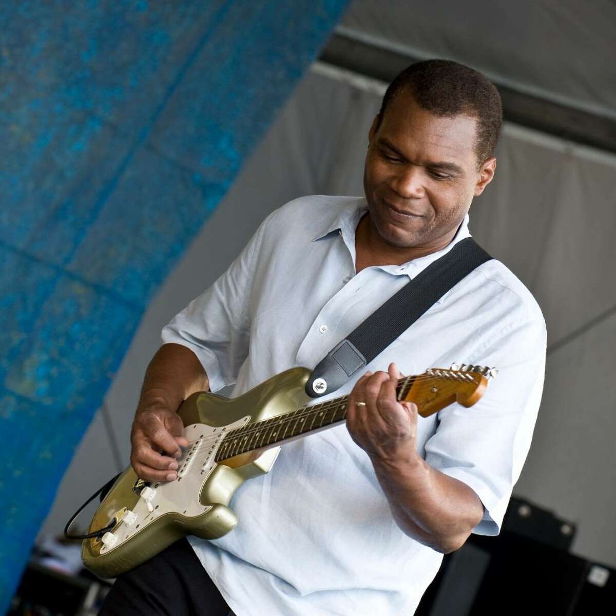 Robert Cray performs at the 40th Annual New Orleans Jazz & Heritage Festival in New Orleans, LA, April 26, 2009. (C) Erika Goldring - All Rights Reserved.