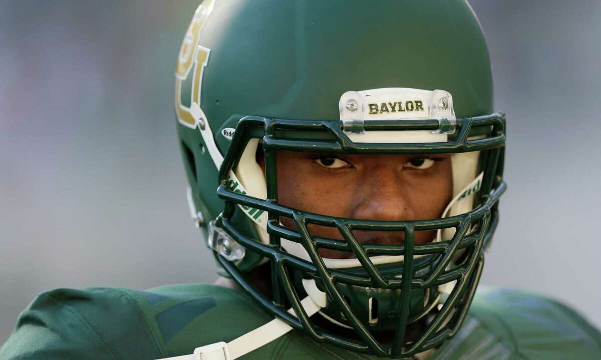 Baylor defensive end Shawn Oakman (2) warms up before an NCAA college football game Saturday, Sept. 12, 2015, in Waco, Texas. (AP Photo/LM Otero)