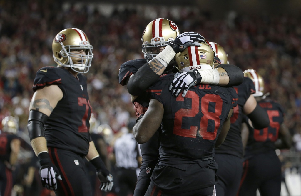 Bang test: 49ers coaches want to see Jarryd Hayne in pads