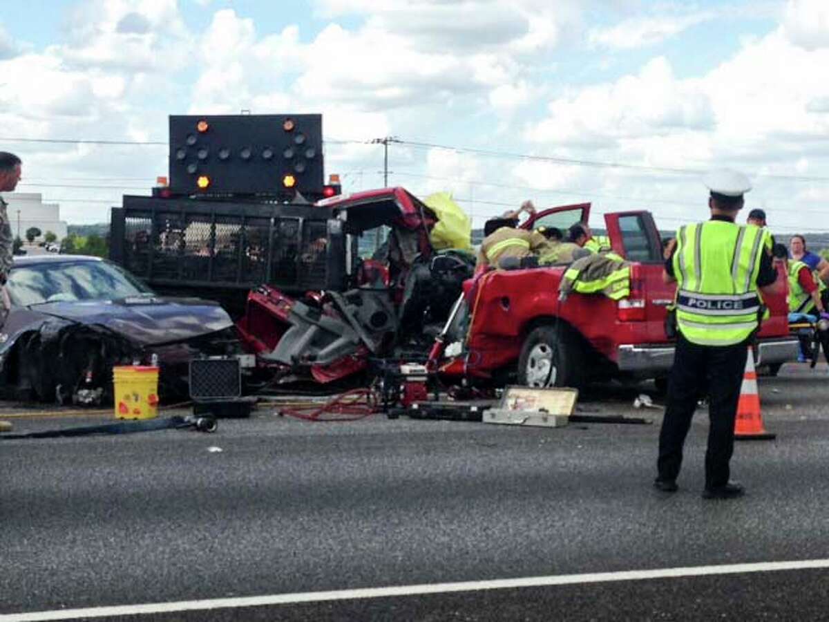 Man killed in chainreaction crash on I35 in Schertz was 24