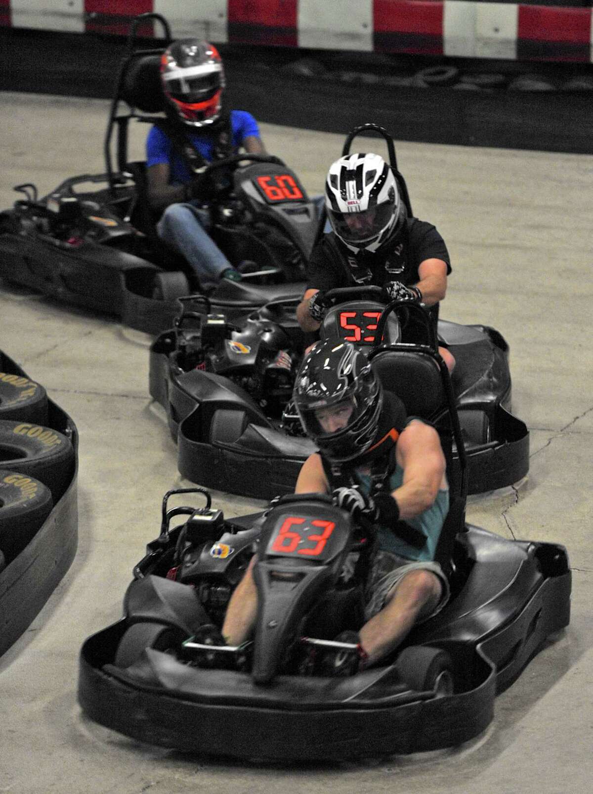 Drivers rev up engines on Brookfield track