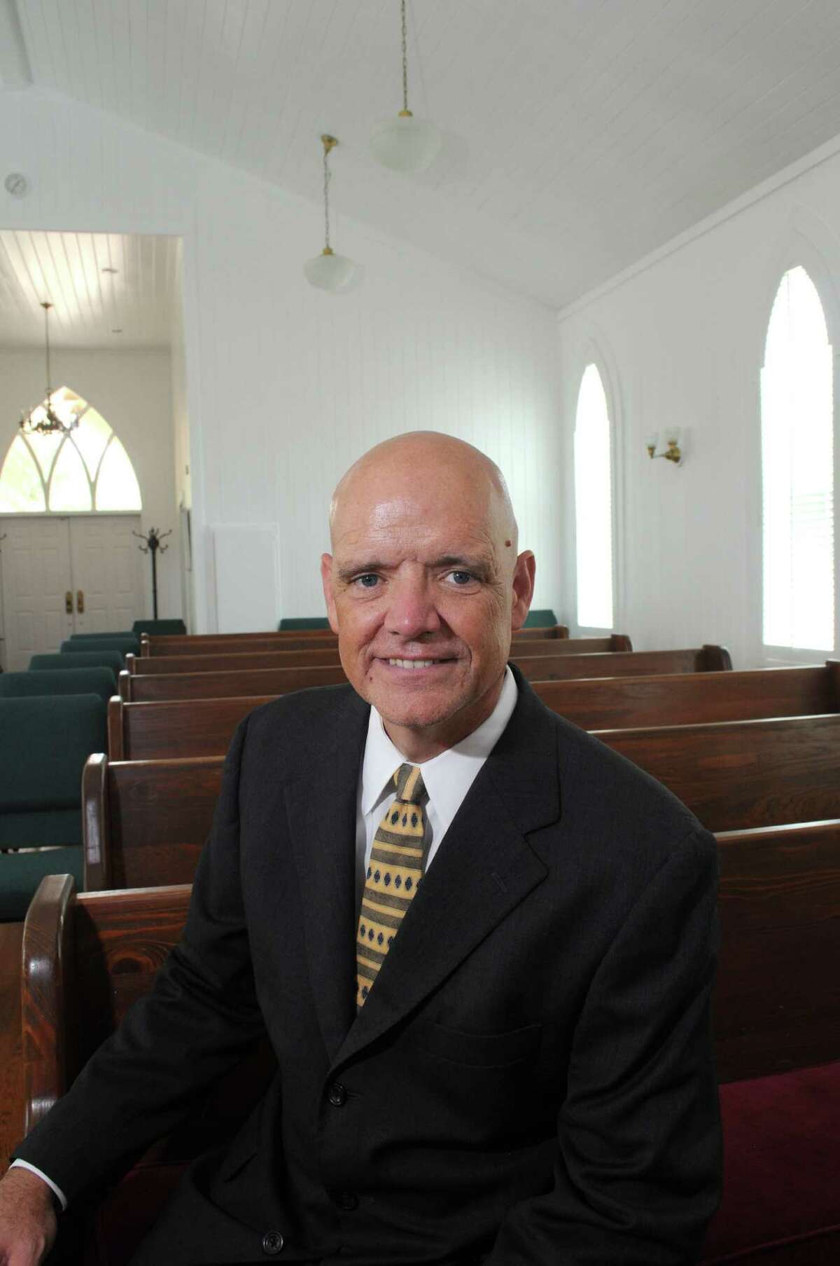 Breaking News: River Pointe Church Pastor Steps Down - j2nnymj