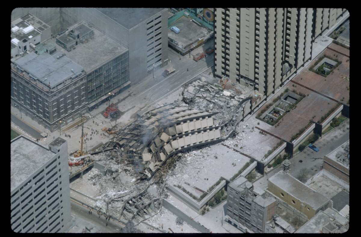 Mexico marks 30th anniversary of greatest natural disaster