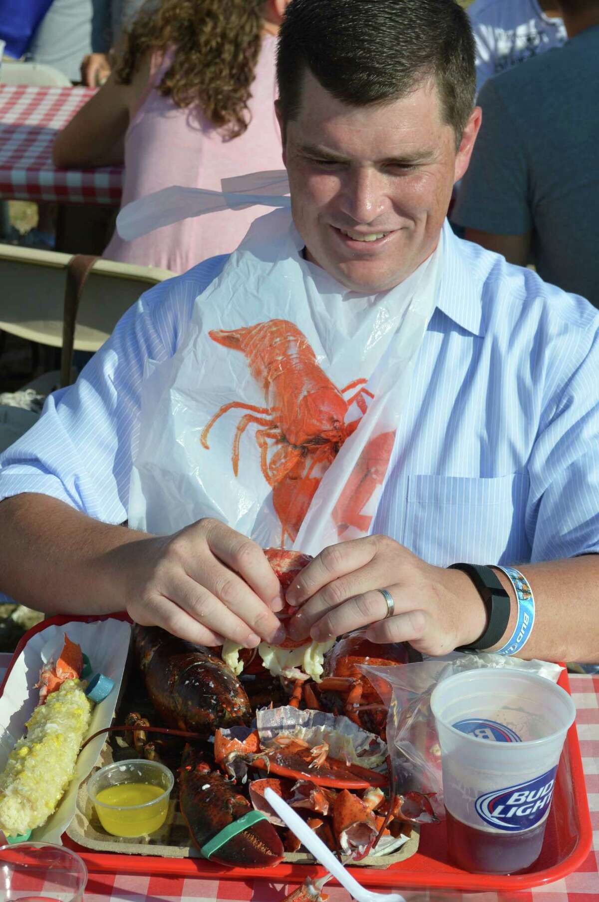 LobsterFest Rotary's crustacean celebration draws big crowd to Compo