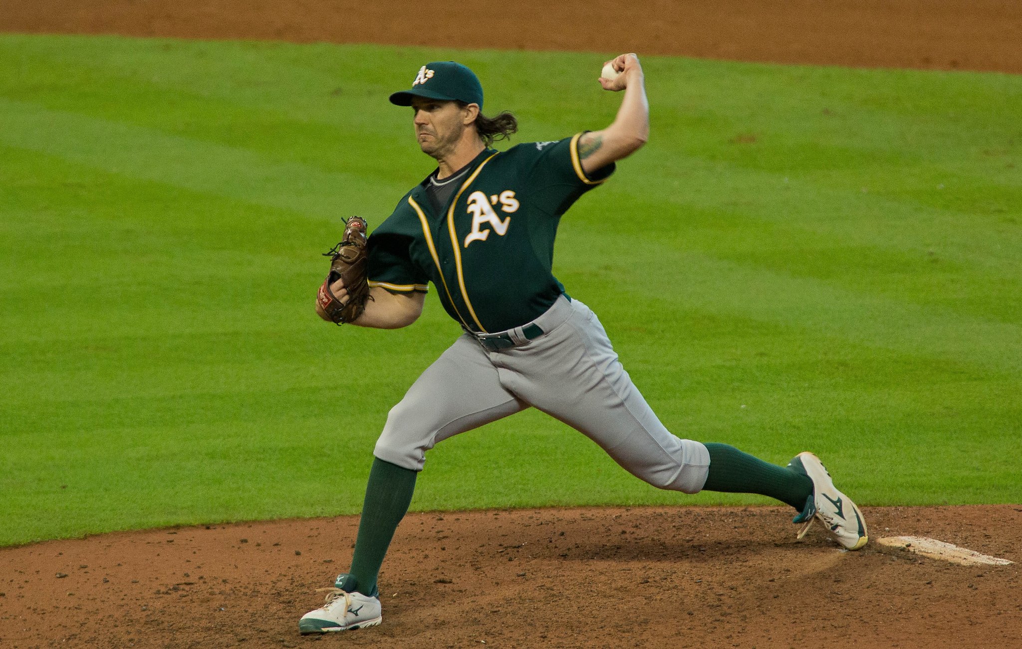 Barry Zito is back on the A's and it's 2002 all over again
