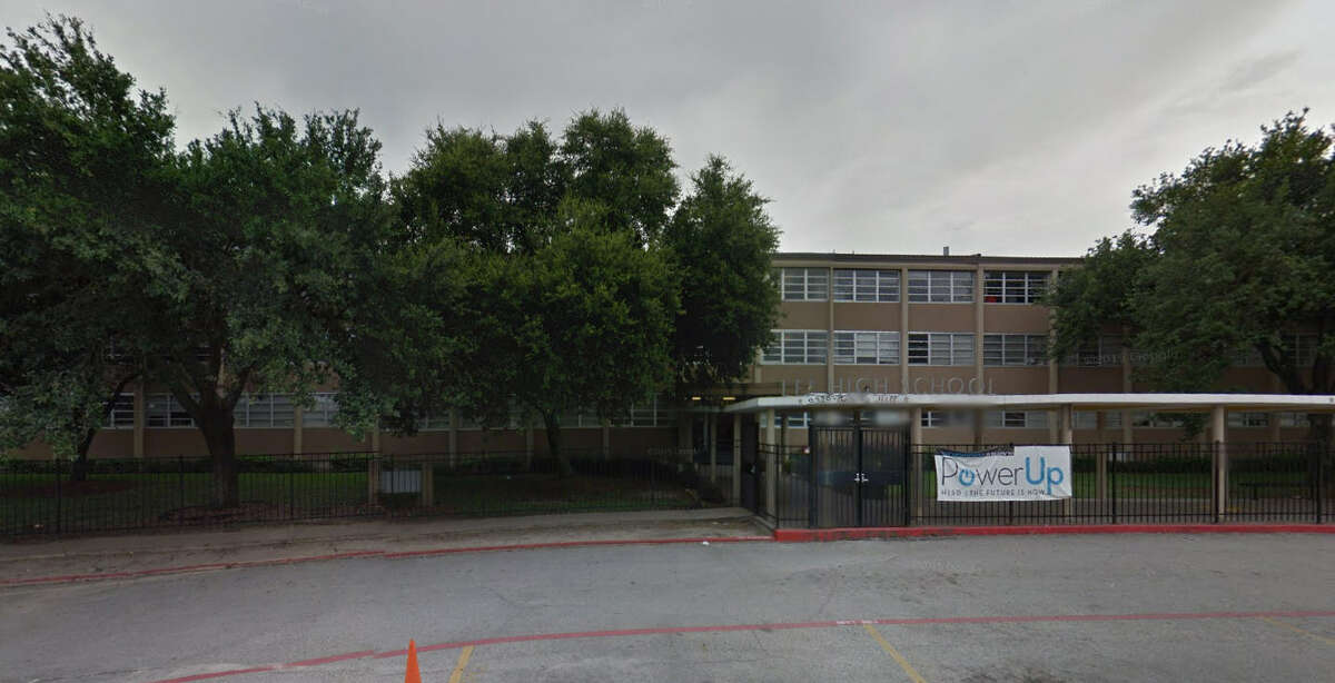 Ranked Houston ISD schools sending most kids to 4year college