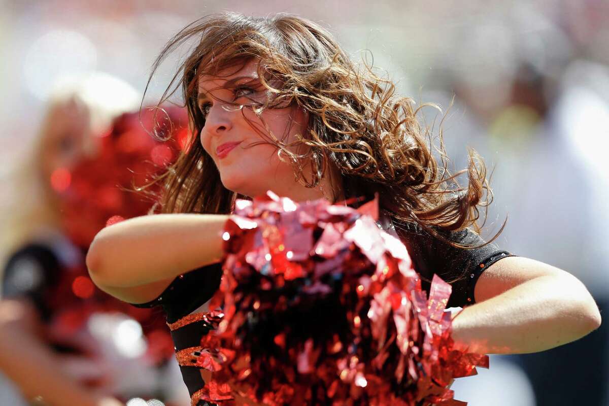 NFL cheerleaders from Week 2