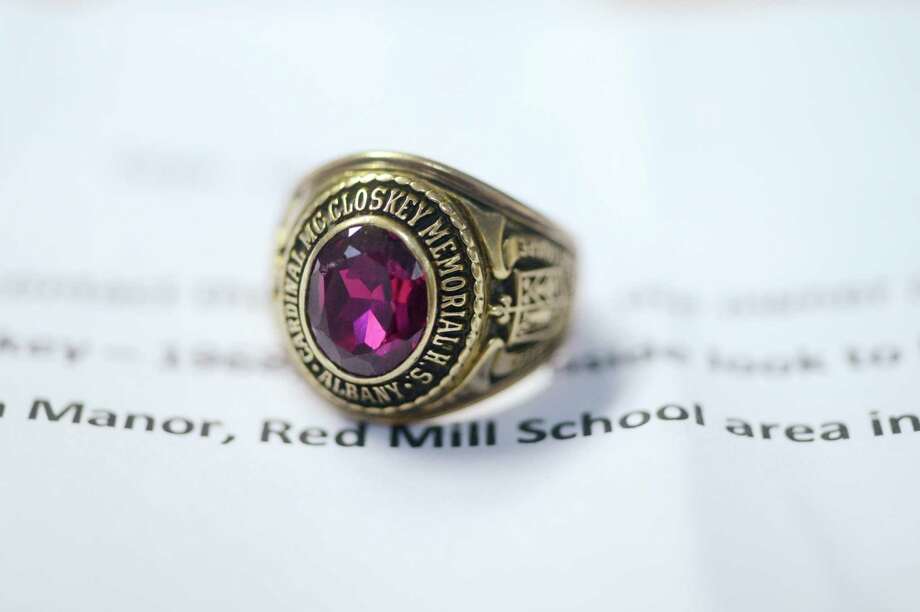 class rings found
