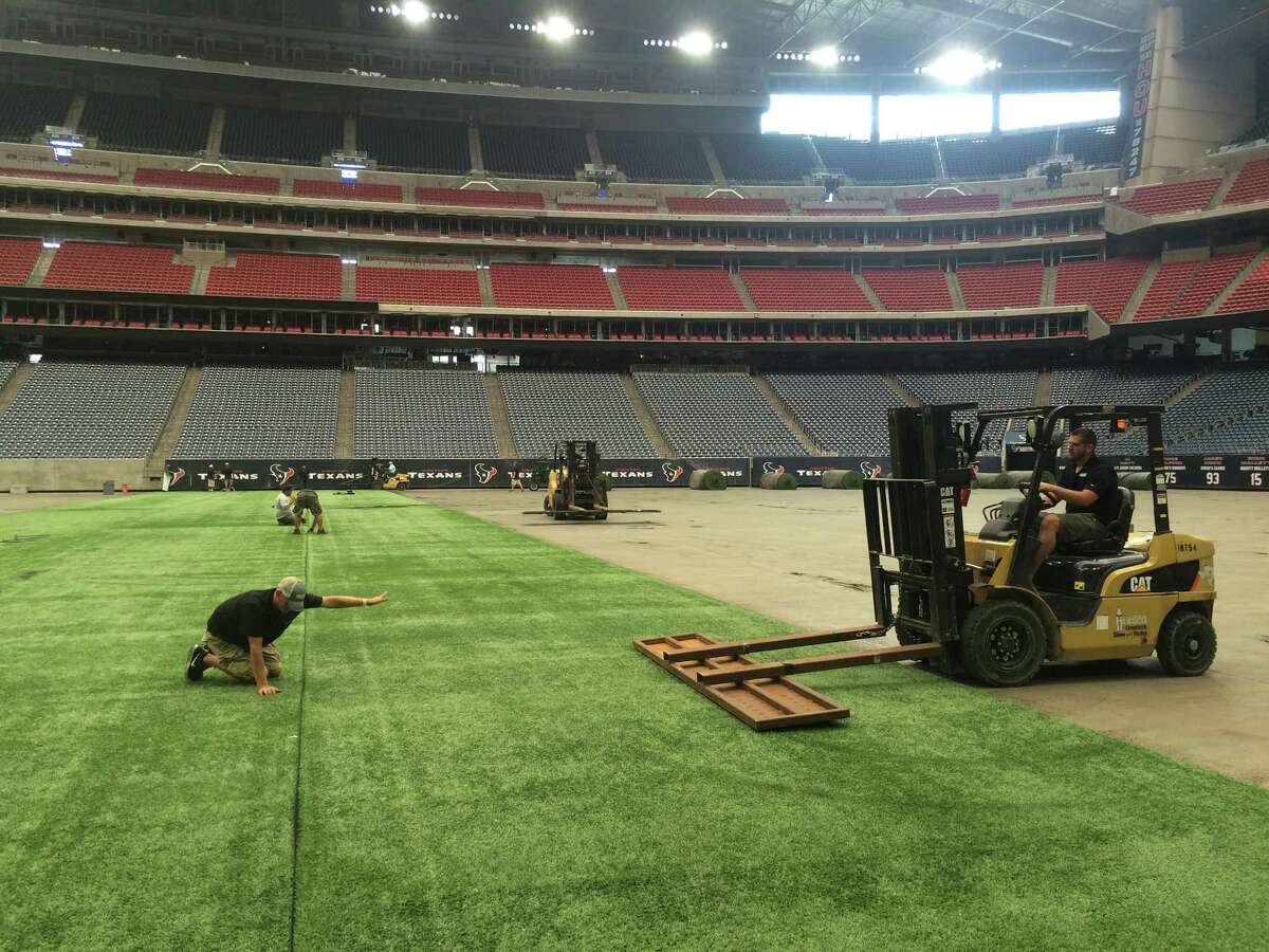 Houston Texans Considering New Playing Surface For Field At NRG