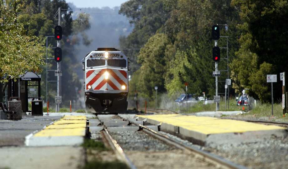 Caltrain fatality halts trains in both directions SFGate