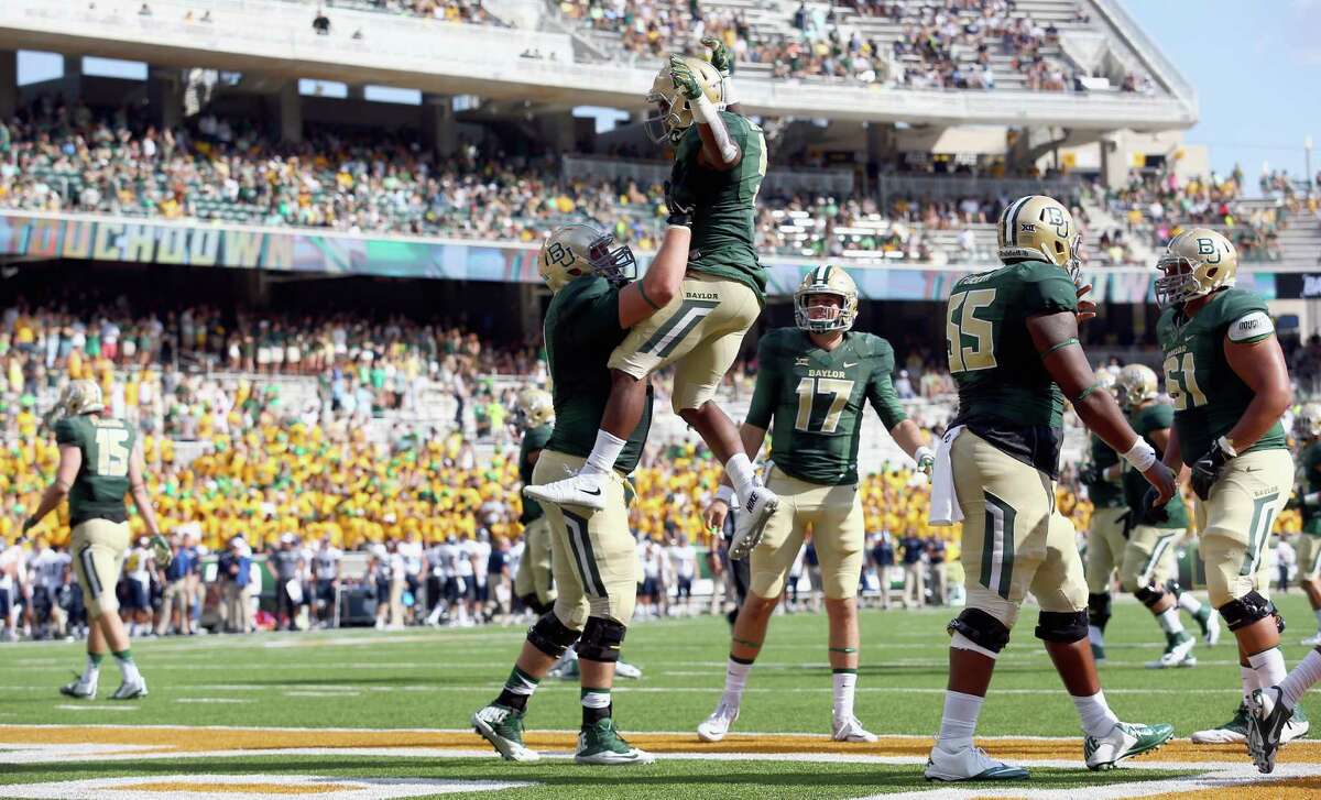 Texas hates Texas most out of all college football teams in U.S.