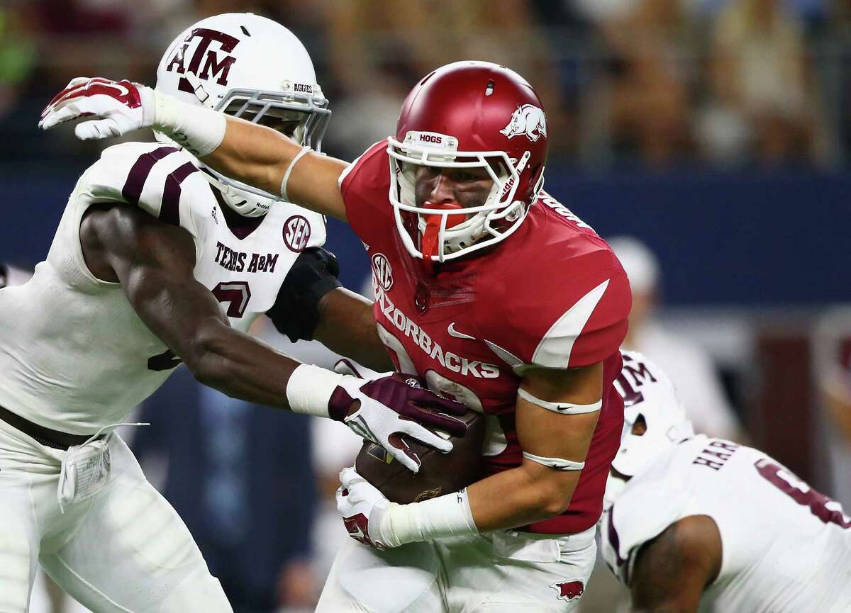 Aggies stun Razorbacks again in Arlington