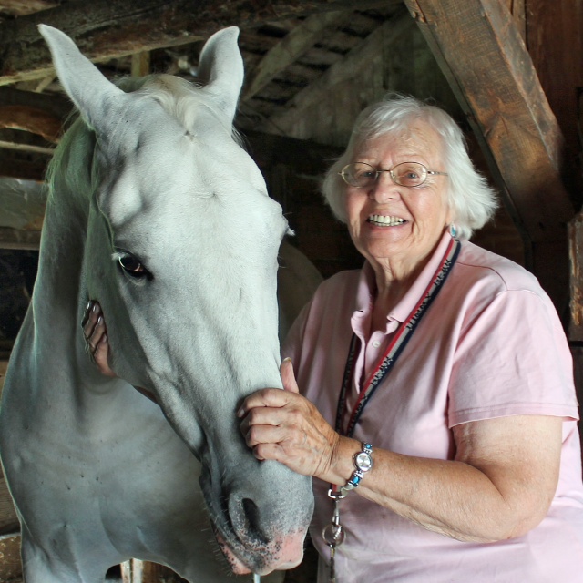 Inaugural walk, run benefits New Milford Hospital’s cancer center