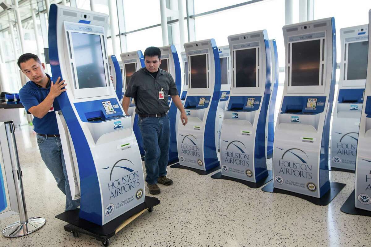 More selfservice passport kiosks land at IAH