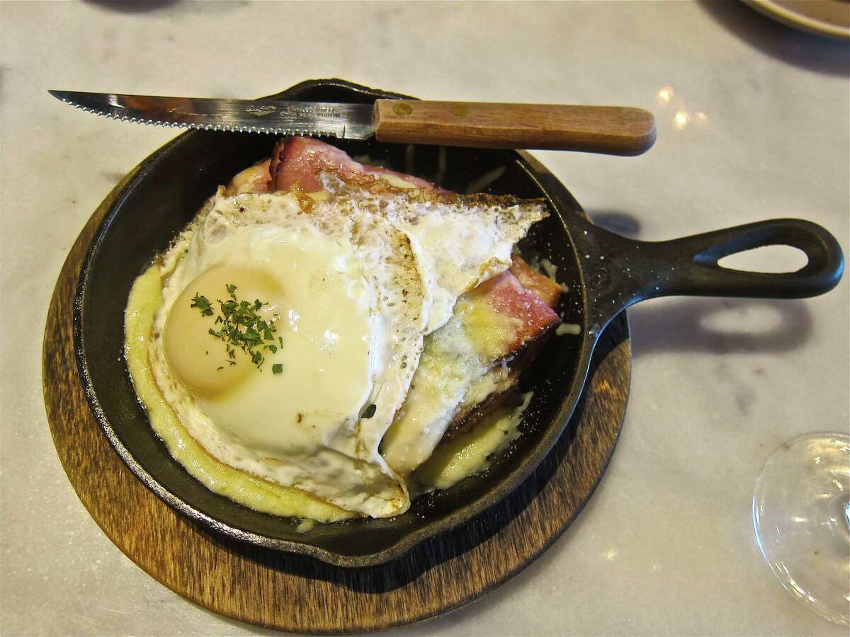 Houston restaurants embrace brunch