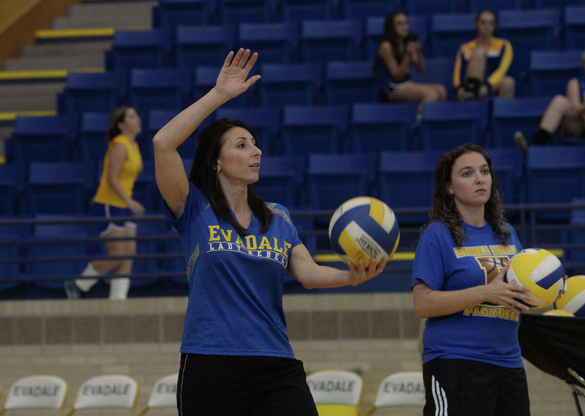 Evadale's Hollyfield reaches victory milestone