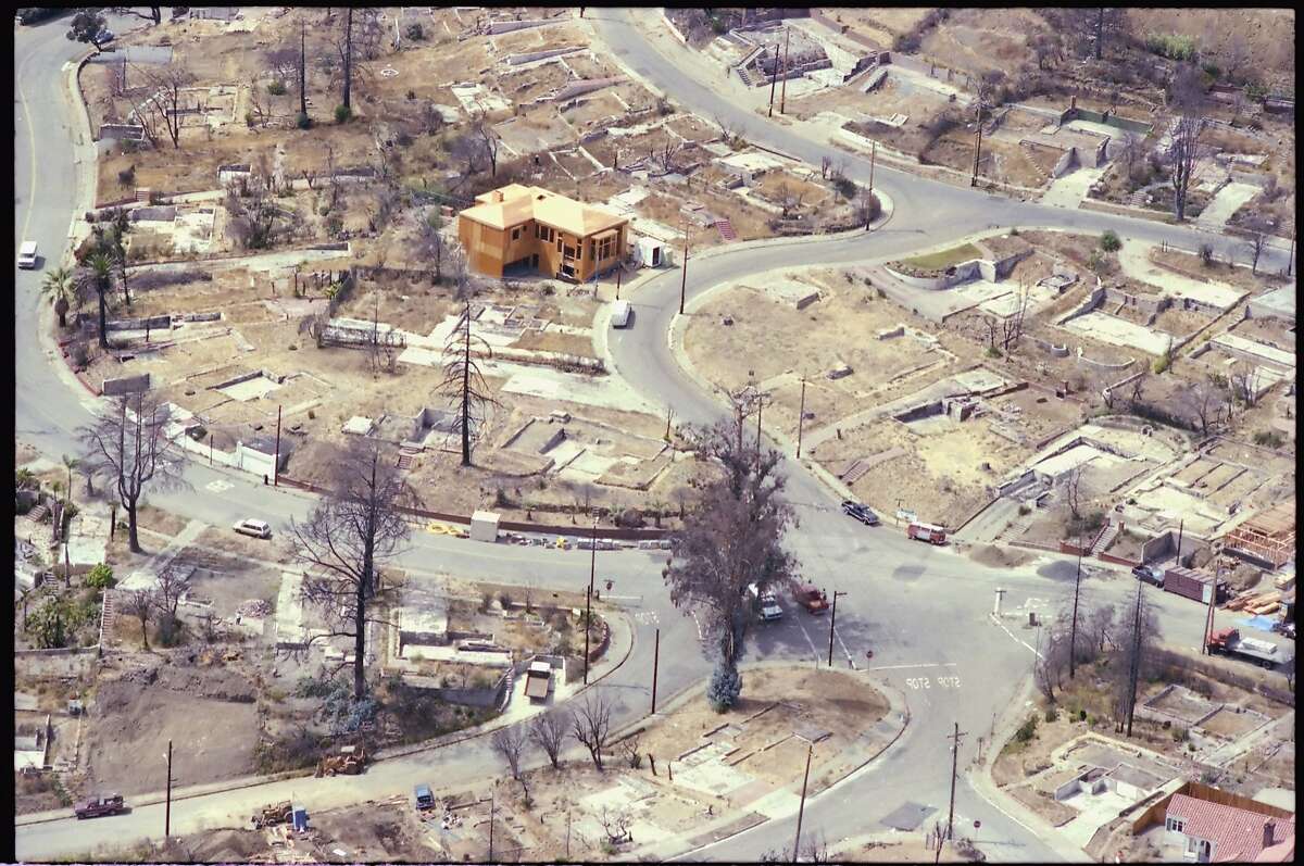 1991 Oakland Hills Fire: A Flatlander Remembers - Views Of The Inferno