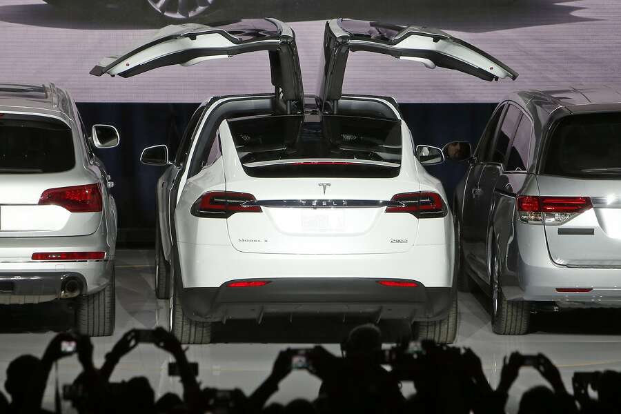 Tesla Model X Production Wont Hit Stride Until Next Year