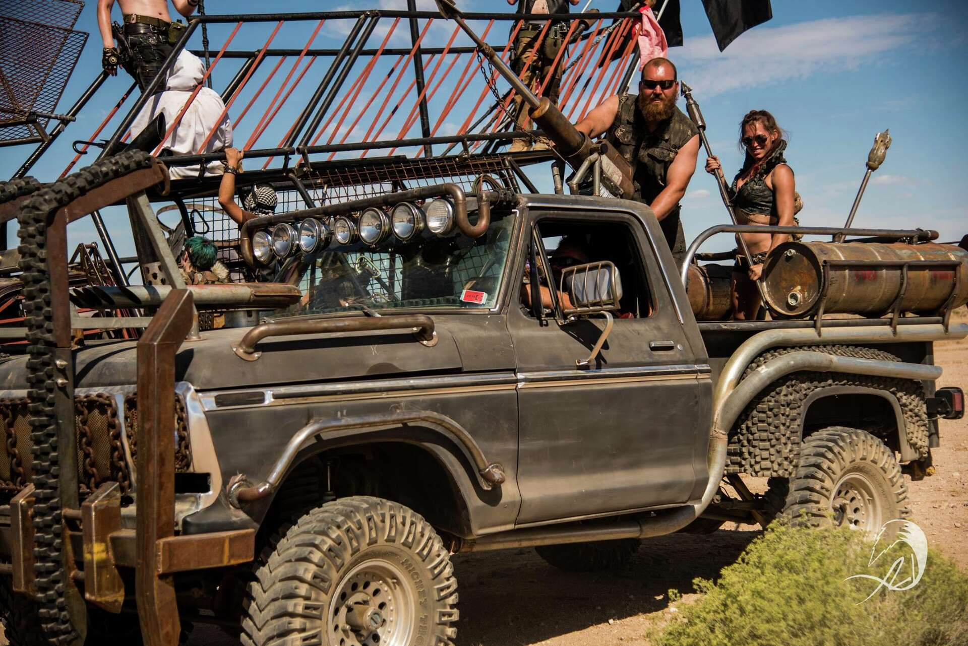 Die-hard Mad Max fans take to the desert for 'Wasteland Weekend'