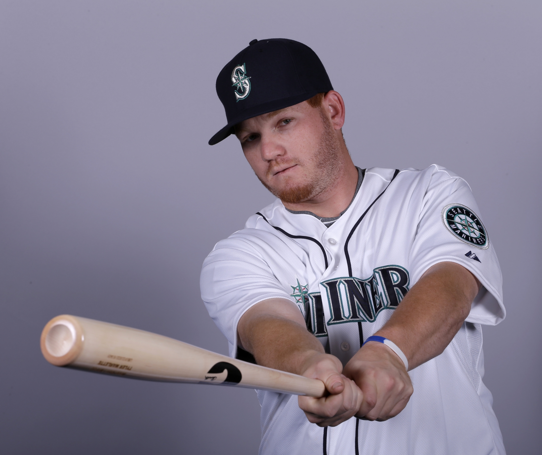 Seattle Mariners newcomer Boog Powell makes big league debut, but without  batting - ESPN