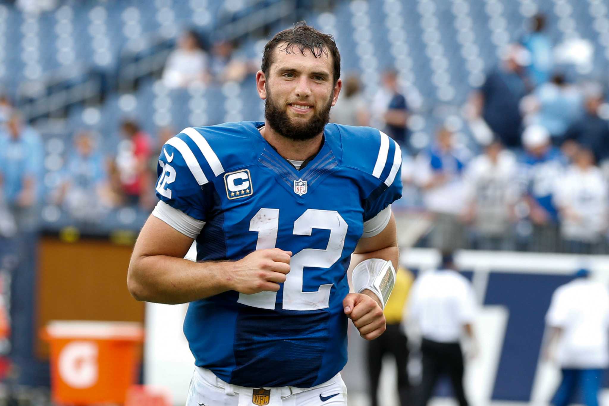 Former Colts quarterback Andrew Luck returns to football after 4