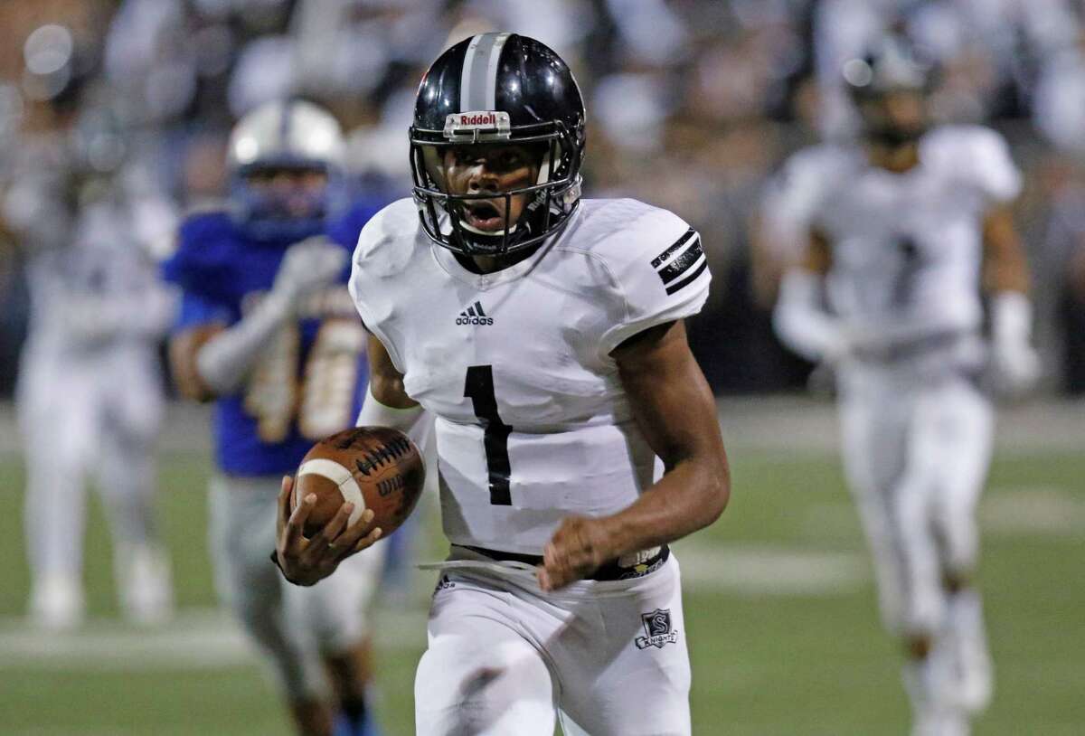 Steele QB Xavier Martin appeared to have a long TD run but the play was called back due to a penalty during a District 25-6A high school football game against Clemens at Lehnhoff Stadium on Oct. 2, 2015.