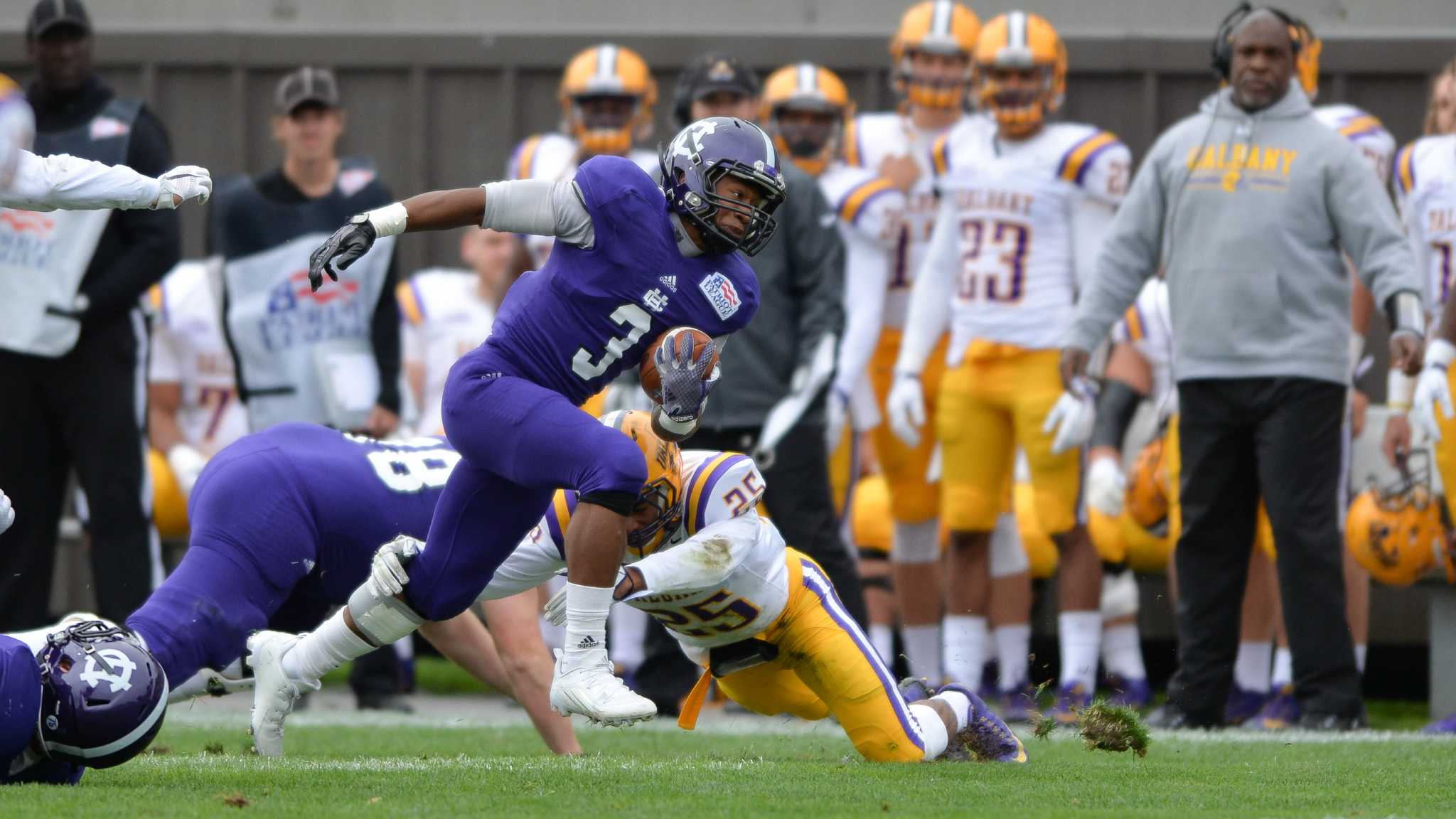 Holy Cross crushes UAlbany football - Times Union