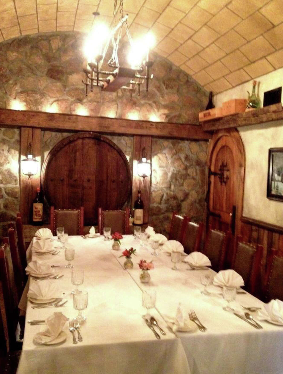 Restaurants In Westport Plaza - z0qzmqk
