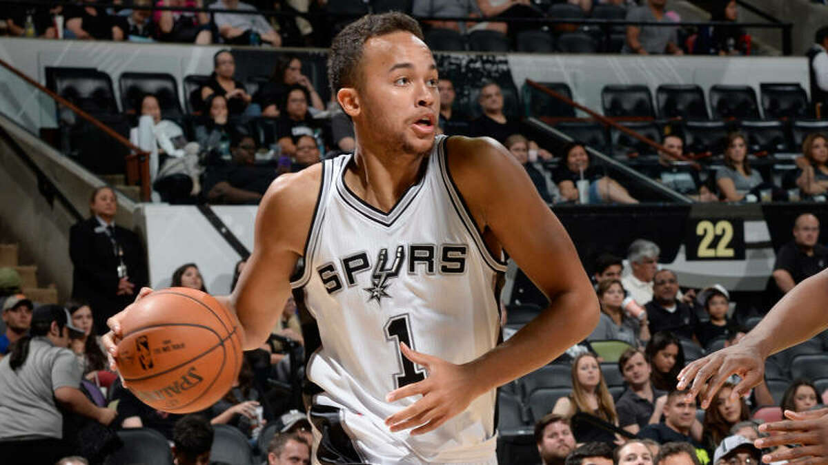 KYLE ANDERSON “A very offensive-minded player who thinks shoot every time he catches so you have to keep court awareness of him. He’s going to run to the 3-point line and he’s not afraid to shoot it. A very skilled player who knows how to get to his shot but doesn’t do anything quickly. Defensively he’s very slow of foot so you want to make him work on defense and don’t settle for a contested shot. Attack him and get downhill. Doesn’t play as hard as he should all the time, which is surprising for a Spurs first-rounder.”