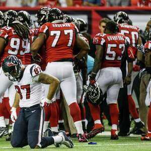 Linebacker Jimmy McClain of the Houston Texans stands on the sideline  News Photo - Getty Images