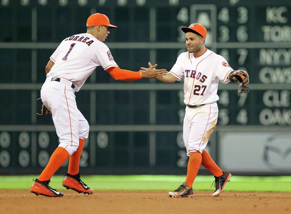 Brotherly bond: Astros' Jose Altuve, Carlos Correa inseparable on