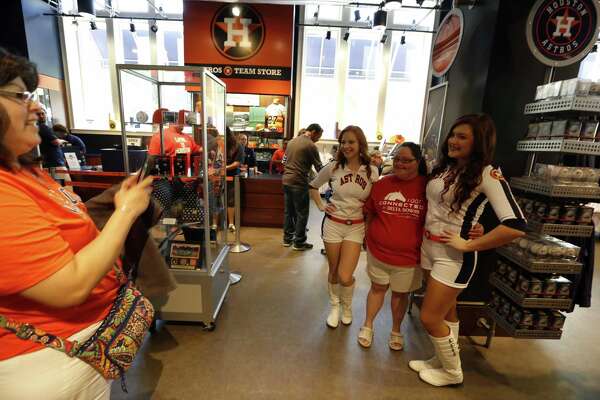 minute maid park team store