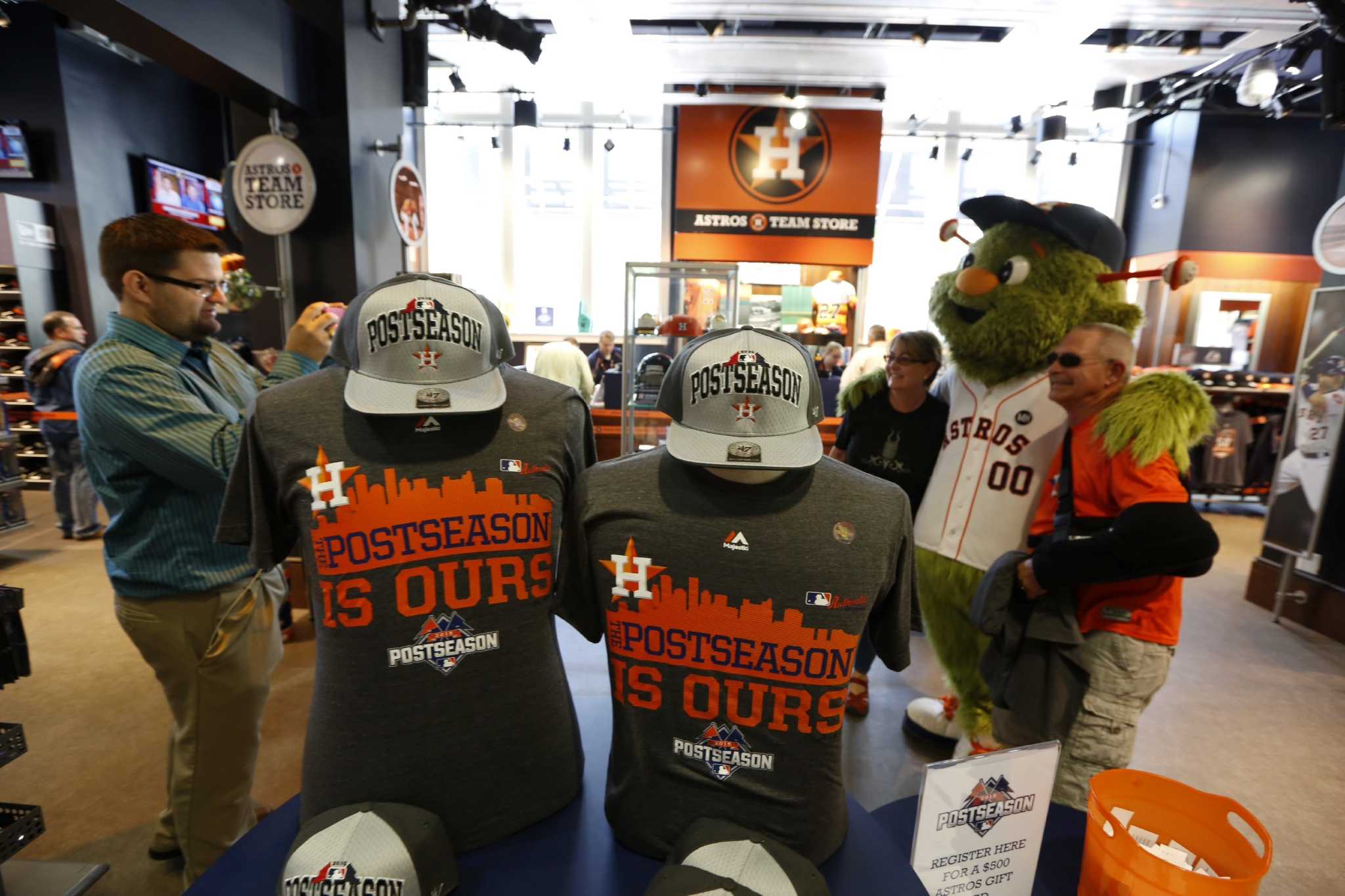 After playoff drought, fans snap up Astros gear