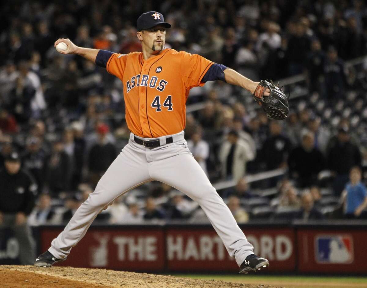 Houston Astros relief pitcher Luke Gregerson (44) pitches against the New York Yankees during ninth inning of the American League Wild Card game at Yankee Stadium on Tuesday, Oct. 6, 2015, in New York. ( Karen Warren / Houston Chronicle )