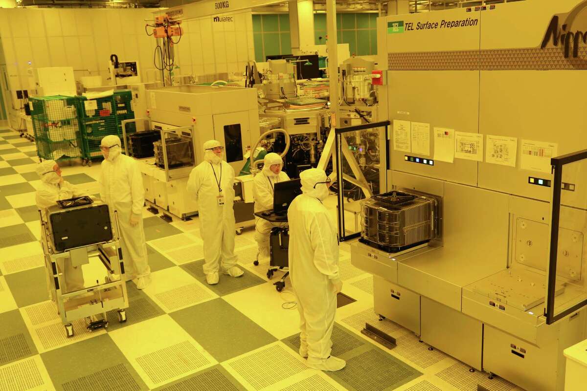 Tokyo Electron, SUNY Poly quietly celebrate 15 years together