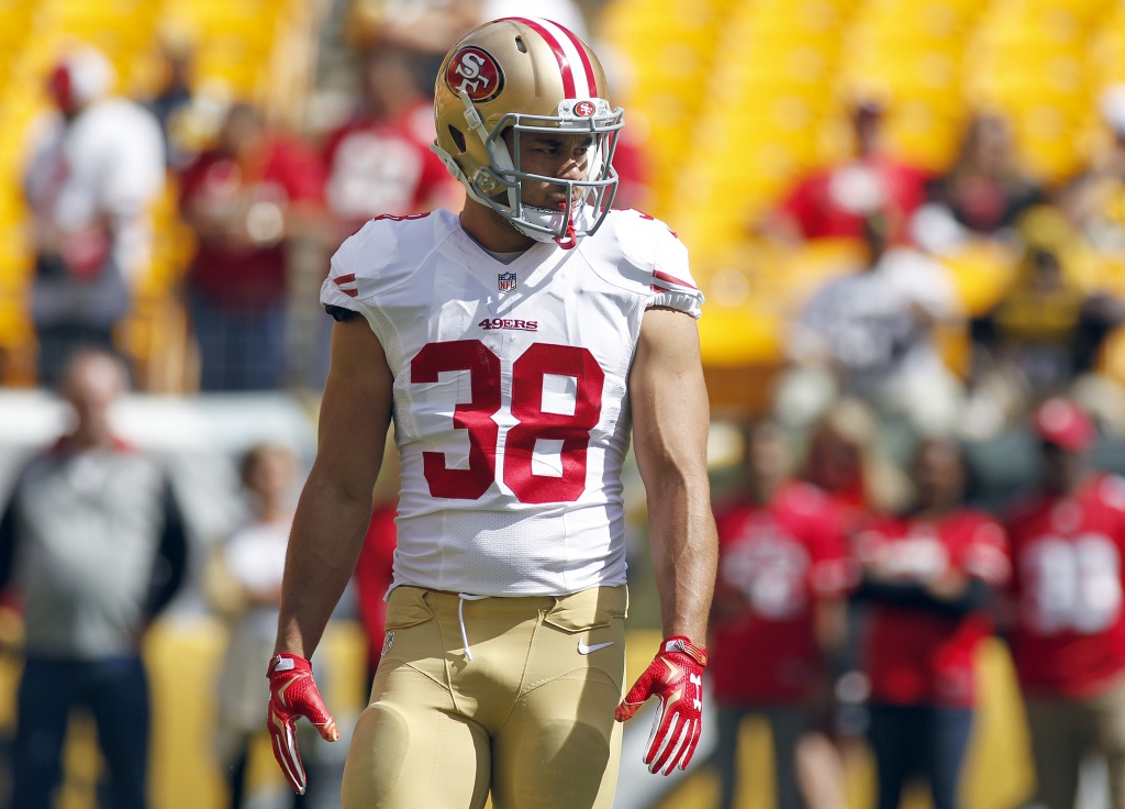 49ers waive former rugby star Hayne, promote Gaskins from practice squad 