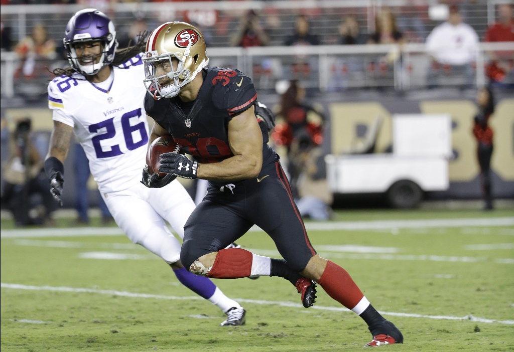 49ers waive former rugby star Hayne, promote Gaskins from practice squad 