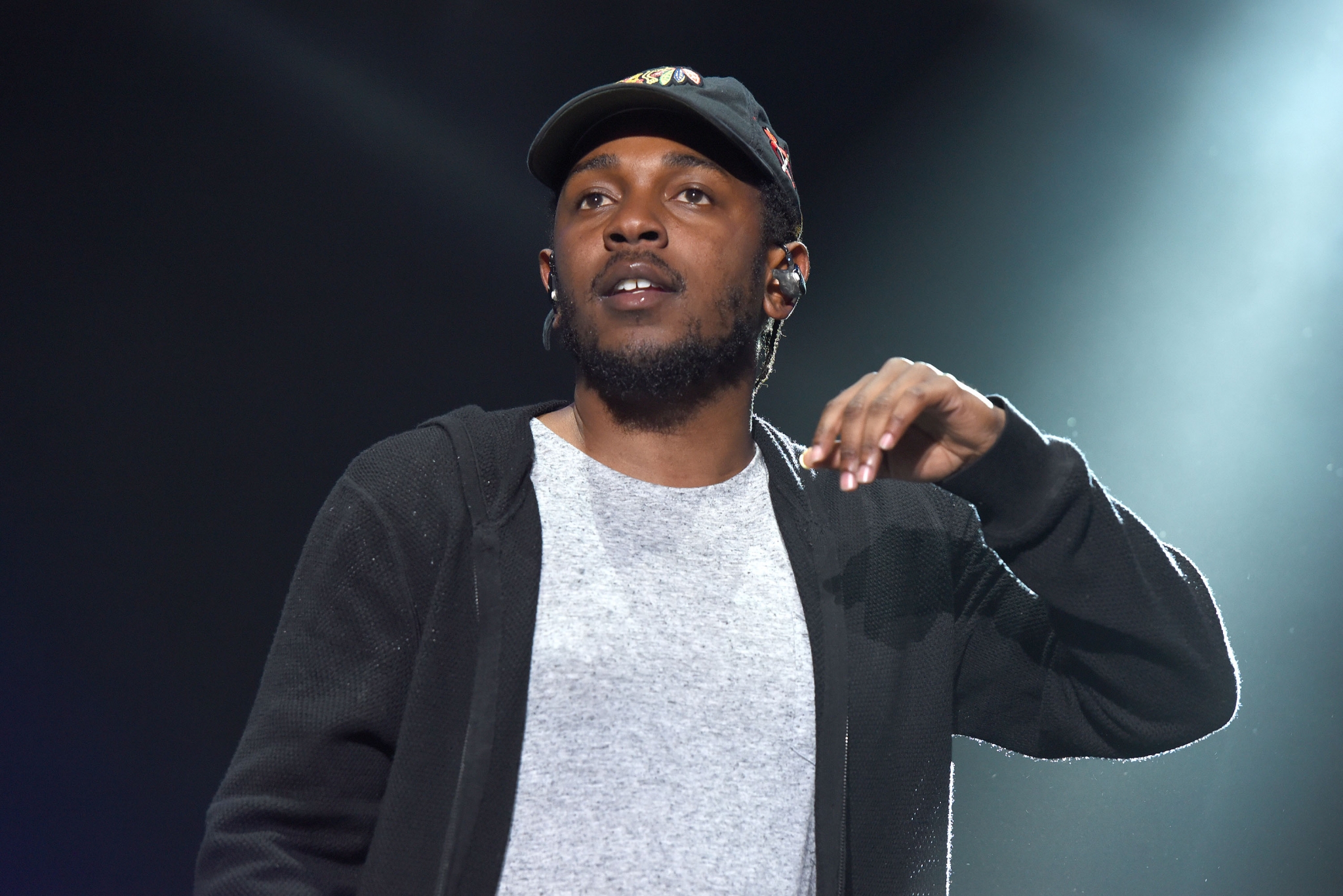 Kendrick Lamar announces impromptu Oakland show as part of mini-tour