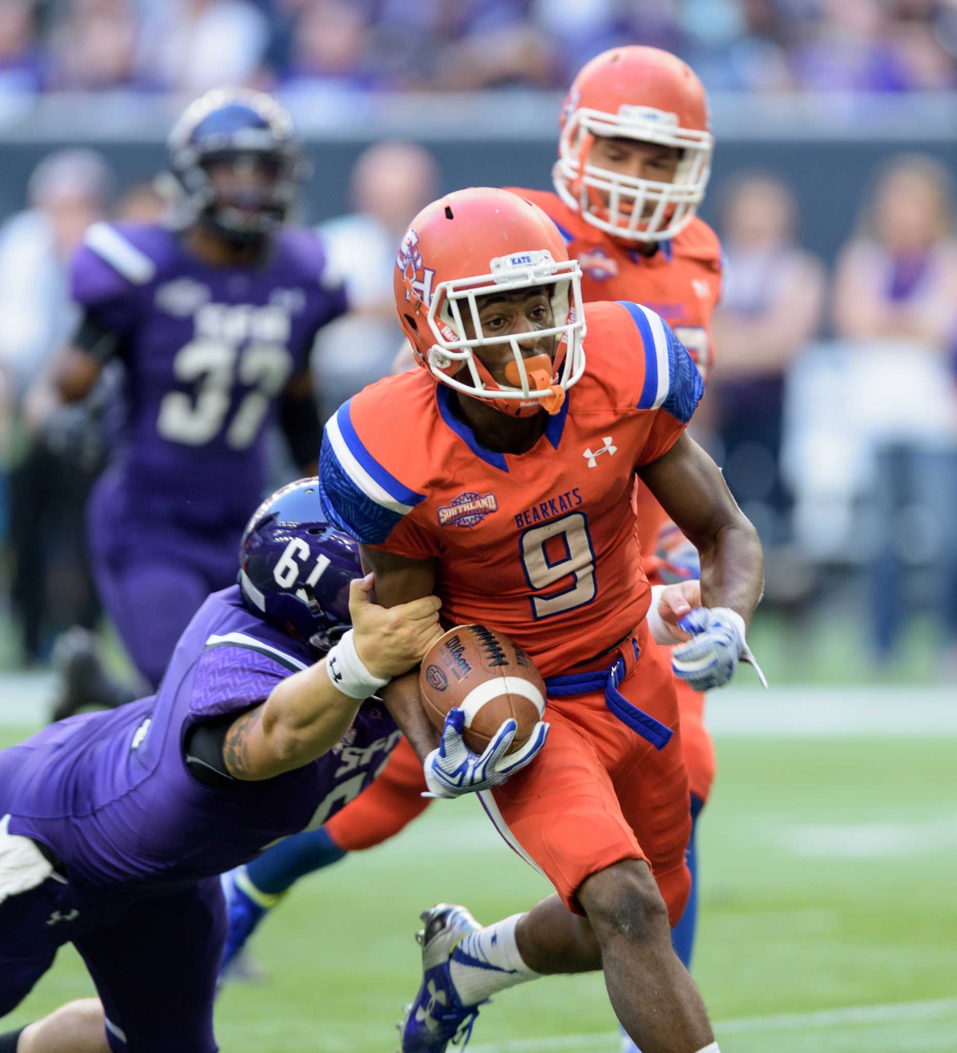 Rivalry Mode 2025: The Ultimate College Football Preview - ie2at7m