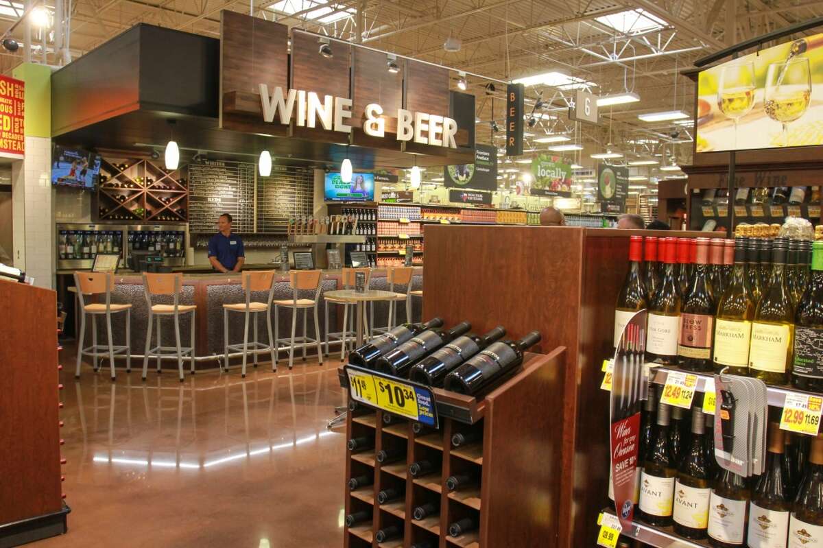 Heights Kroger opens Cork & Tap