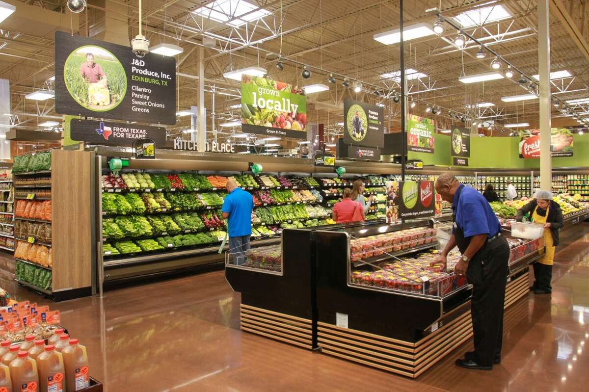 Heights Kroger opens Cork & Tap
