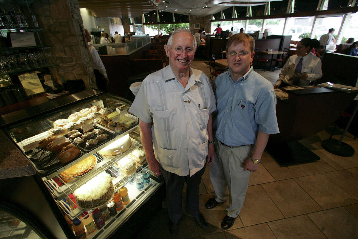 File photo of Frontier Enterprises Chairman G. Jim Hasslocher (left) and then-CEO Patrick Richardson, April 13, 2006.