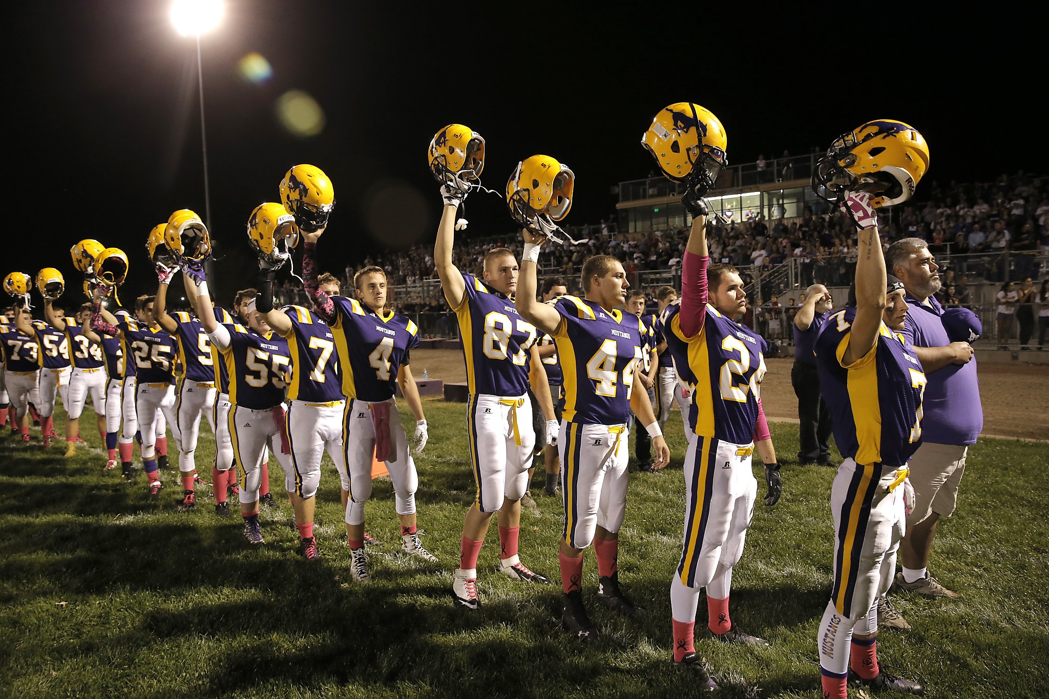 In wake of devastating fire, Middletown finds relief in football