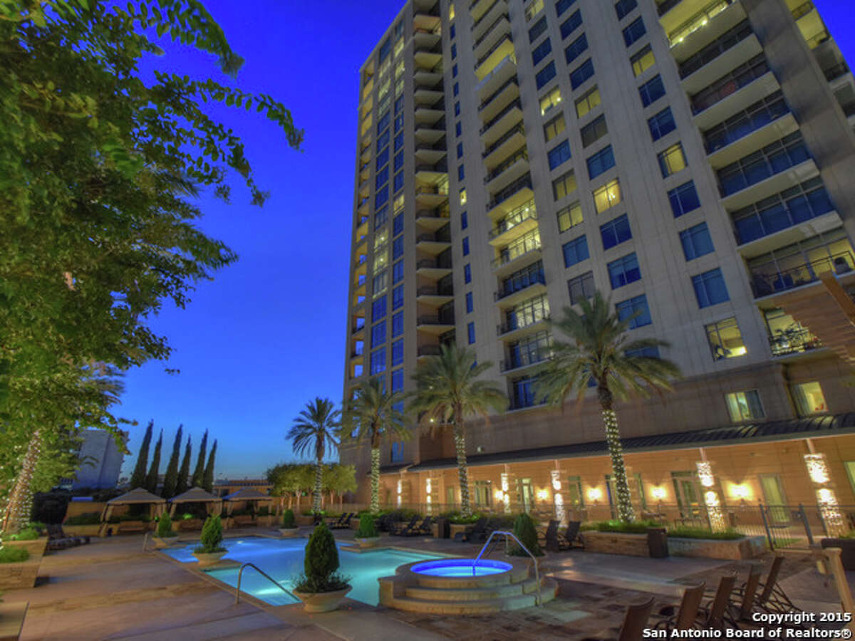 13 homes that come with celebrity neighbors in San Antonio