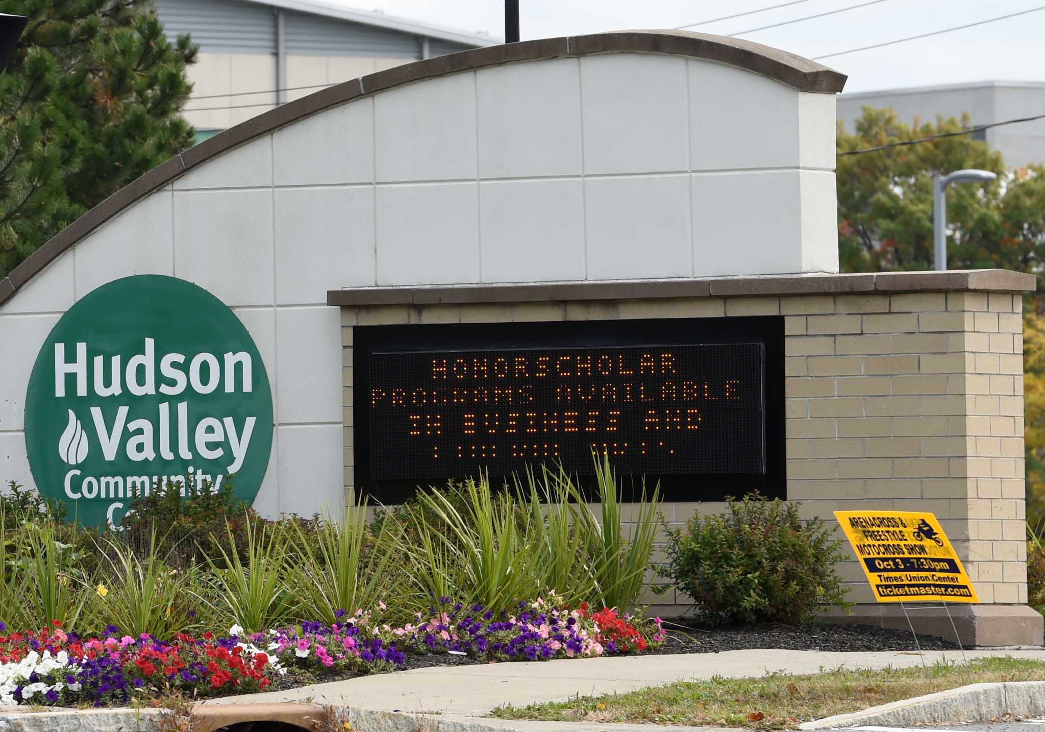 Hudson Valley Community College recruits international students