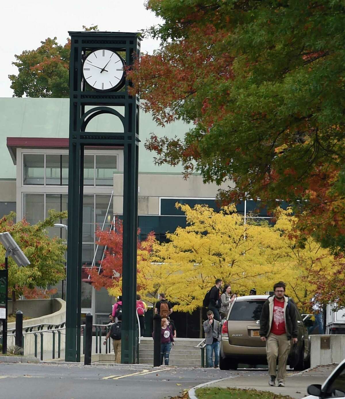 Hudson Valley Community College recruits international students