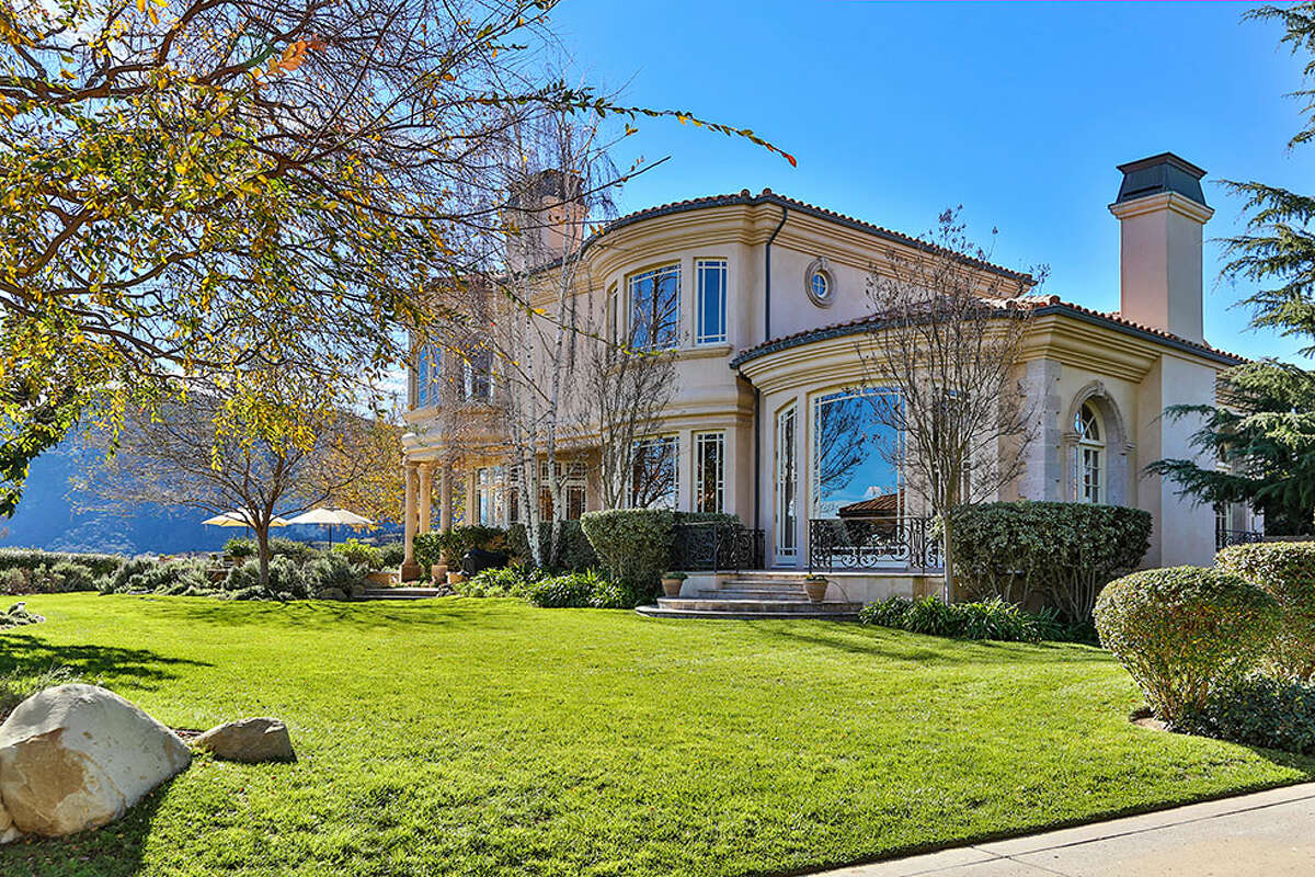Britney Spears New Mansion Cost 7 4 Million And It S Stunning